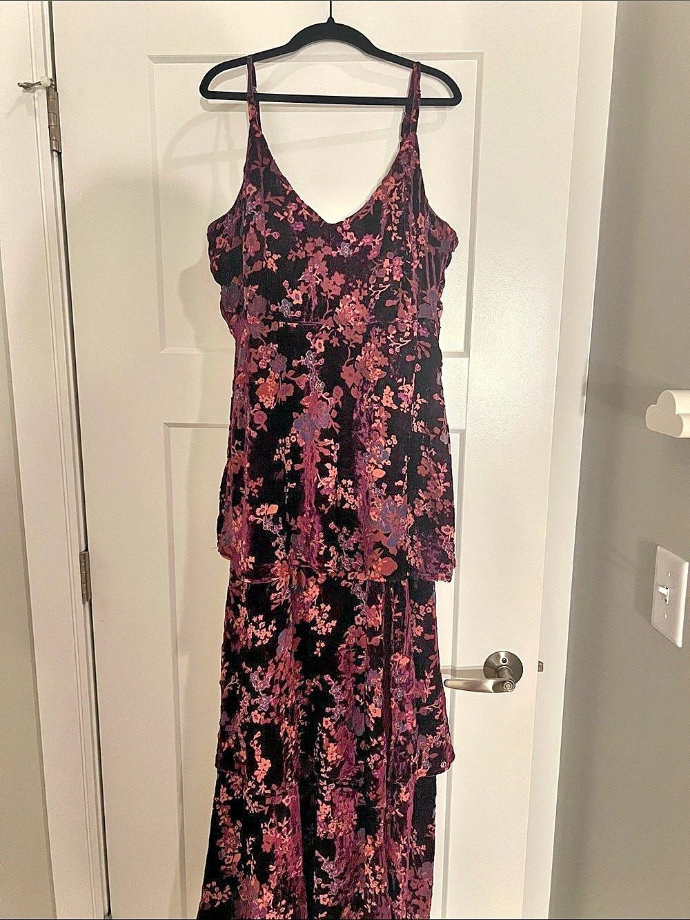EUC Lulus Floral Maxi Dress Velvet in Purple & Pink - Size XL